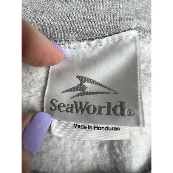 Vintage One Ocean SeaWorld Gray Long Sleeve Sweatshirt Men’s Size Small - Picture 6 of 11